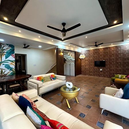 Tropical Villa II 4 Bhk II Lonavala II 1 Mountain View II 2 Private Pool II 3 Big Terrace Zewnętrze zdjęcie